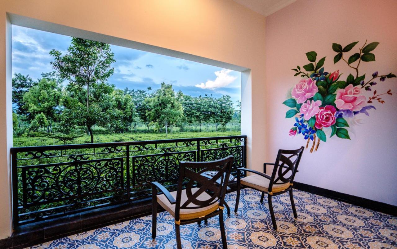Mayfair Tea Resort Siliguri Exterior foto